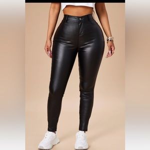 Brand New Fashion Nova Sammie High Rise Pants